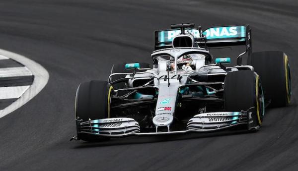Льюис Хэмильтон выиграл Гран При Великобритании 2019 года